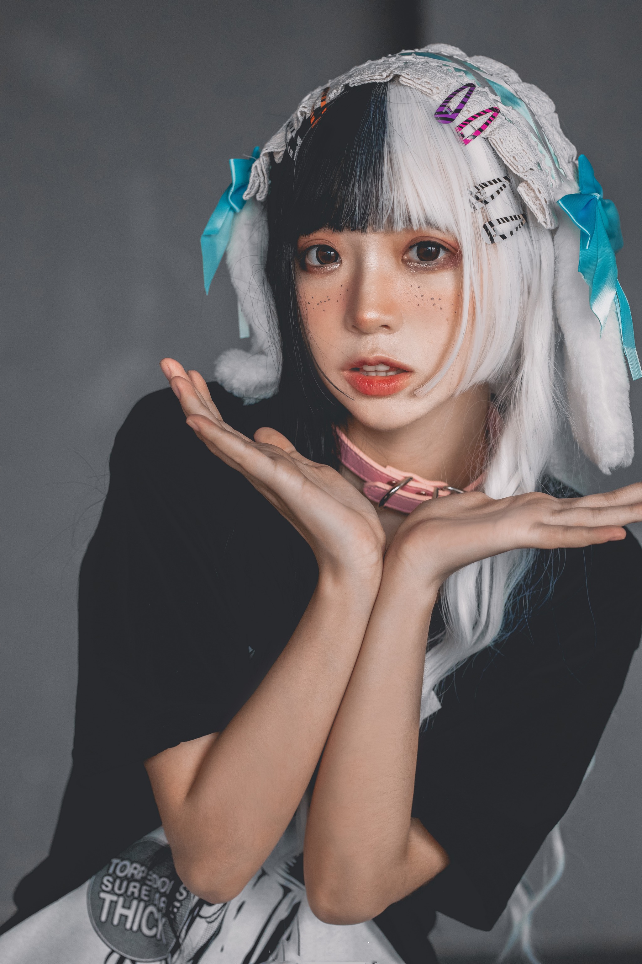 图片[1]-疯猫ss – NO.121 雀斑少女 [12P]-XikXak